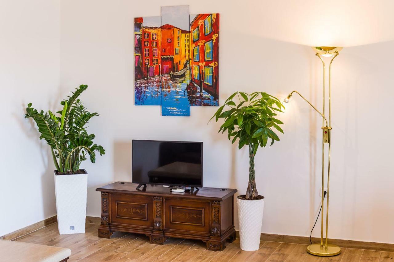 Apartment Alex ซาดาร์ ภายนอก รูปภาพ